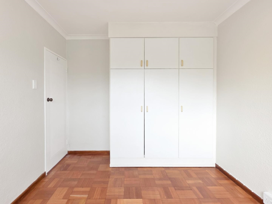 To Let 2 Bedroom Property for Rent in Sea Point Western Cape